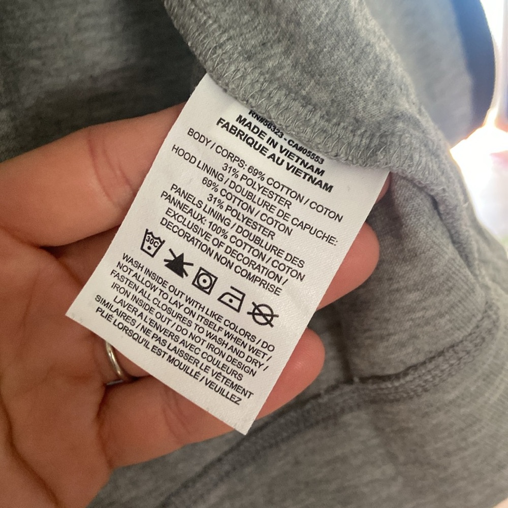 Nike Gray Zip-Up Jacket with Hood and Ribbed Cuffs - Picture 6 of 6